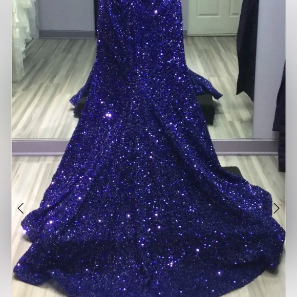 Lia Mia - 23-104 - 10 - Royal - Picture 4 of 4